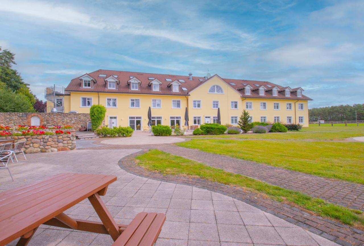 Ferien Hotel Flaeming Niemegk  Екстер'єр фото