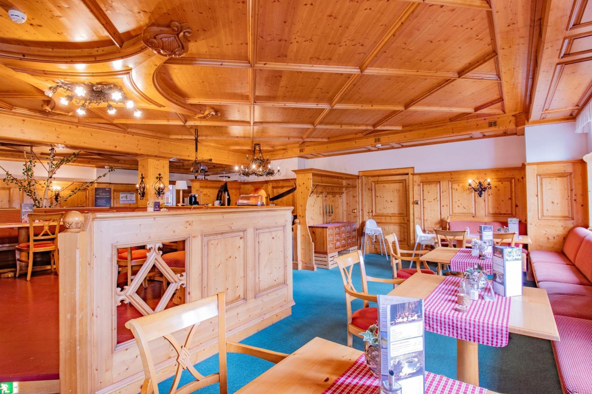 Ferien Hotel Flaeming Niemegk  Екстер'єр фото